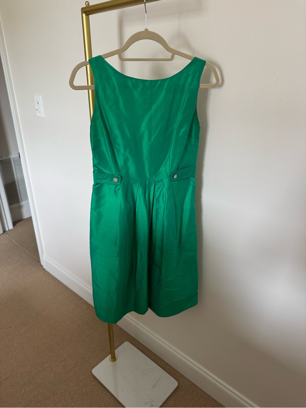 Molly B Emerald Green Sleeveless Sheath Dress
